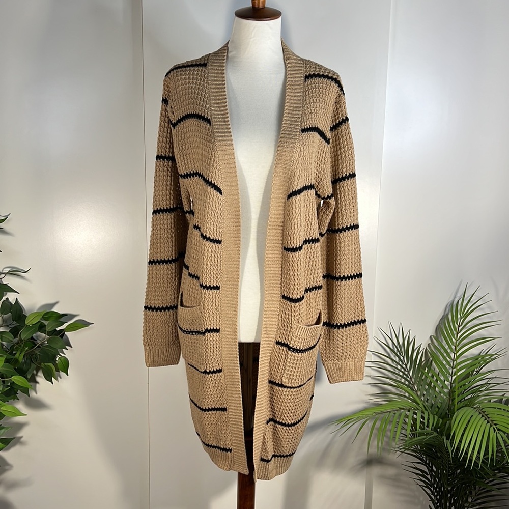 EMMA’S EXPRESSIONS tan and black open front sweater cardigan duster